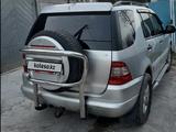 Mercedes-Benz ML 320 2001 года за 2 900 000 тг. в Тараз – фото 4