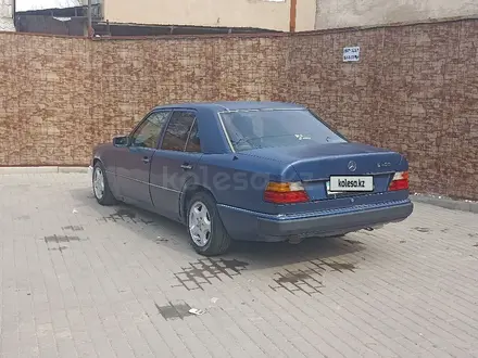 Mercedes-Benz E 230 1991 года за 850 000 тг. в Алматы – фото 5