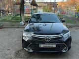 Toyota Camry 2014 года за 6 800 000 тг. в Шымкент – фото 2