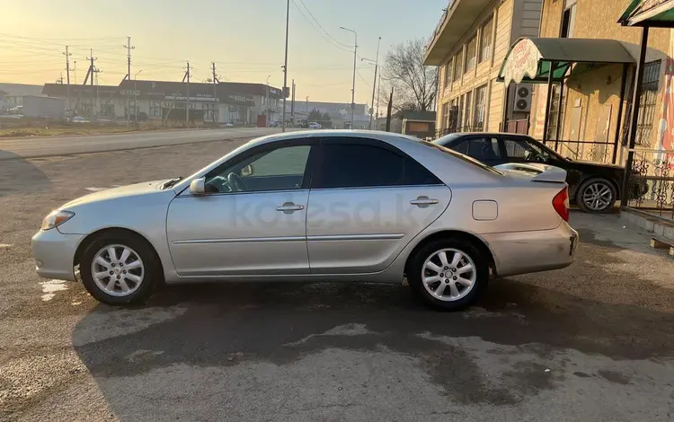 Toyota Camry 2004 годаfor3 700 000 тг. в Алматы