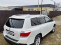 Toyota Highlander 2013 года за 6 800 000 тг. в Уральск