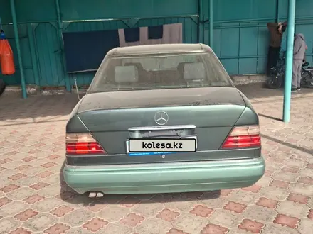 Mercedes-Benz E 280 1995 года за 4 000 000 тг. в Алматы – фото 3