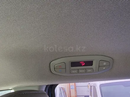 Kia Carnival 2016 года за 10 500 000 тг. в Алматы – фото 11