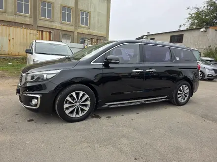 Kia Carnival 2016 года за 10 500 000 тг. в Алматы – фото 3