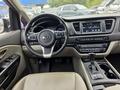 Kia Carnival 2016 года за 10 500 000 тг. в Алматы – фото 9