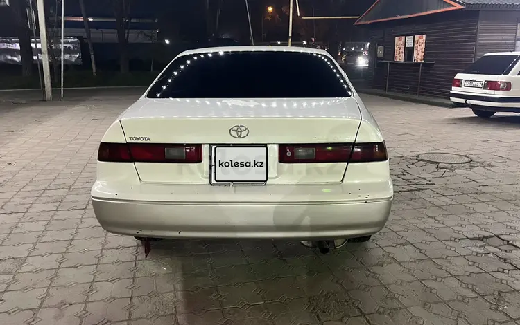 Toyota Camry 1999 годаүшін3 600 000 тг. в Алматы