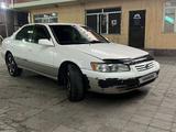 Toyota Camry 1999 года за 3 400 000 тг. в Алматы – фото 3