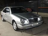 Mercedes-Benz E 240 1997 года за 4 000 000 тг. в Шымкент