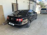 Volkswagen Passat 2007 годаүшін4 500 000 тг. в Жанаозен – фото 3