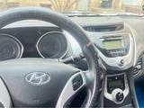 Hyundai Elantra 2013 года за 2 900 000 тг. в Уральск – фото 3