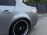 BMW 530 2004 года за 6 500 000 тг. в Шымкент – фото 3