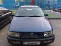 Volkswagen Passat 1995 года за 900 000 тг. в Астана