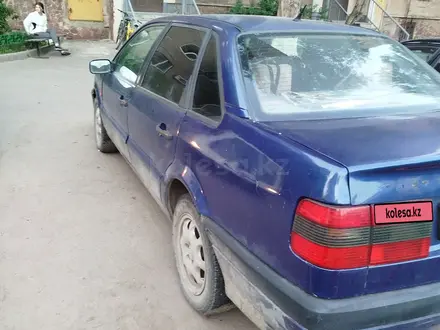 Volkswagen Passat 1995 года за 900 000 тг. в Астана – фото 4