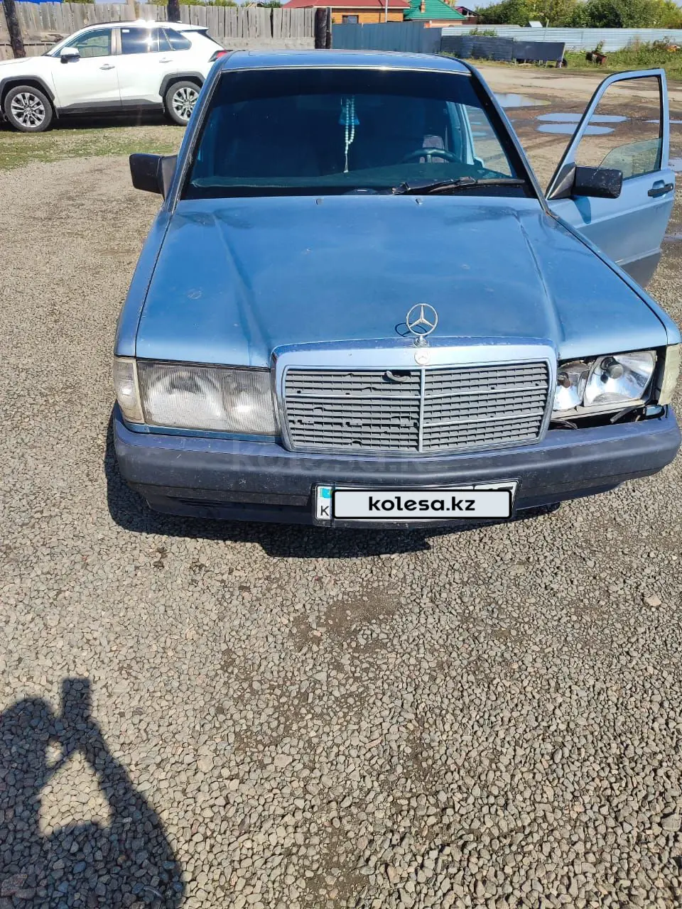 Mercedes-Benz 190, 1990