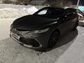 Toyota Camry 2022 года за 15 050 000 тг. в Уральск – фото 5