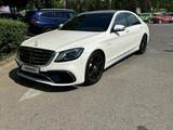 Mercedes-Benz S 63 AMG 2014 года за 27 000 000 тг. в Астана