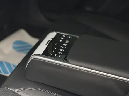 Toyota Camry 2024 года за 23 000 000 тг. в Актобе – фото 14