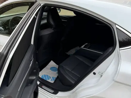 Toyota Camry 2024 года за 23 000 000 тг. в Актобе – фото 13