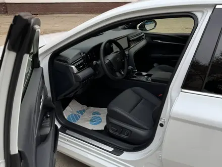 Toyota Camry 2024 года за 23 000 000 тг. в Актобе – фото 10