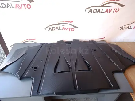 Защита двигателя на Audi C4 за 6 000 тг. в Алматы