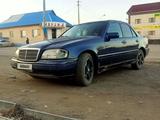 Mercedes-Benz C 180 1995 годаүшін1 400 000 тг. в Зайсан – фото 2