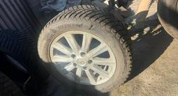 Lexus R20 Lexus lx470 4 зимный шина 1 диск за 120 000 тг. в Алматы – фото 4