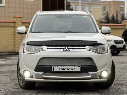 Mitsubishi Outlander 2014 года за 7 500 000 тг. в Кокшетау – фото 48