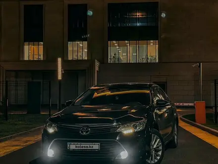 Toyota Camry 2015 года за 12 350 000 тг. в Астана