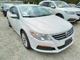 Volkswagen Passat 2011 годаfor43 000 тг. в Алматы