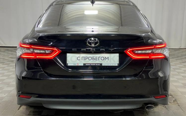 Toyota Camry Luxe — миниатюра 4