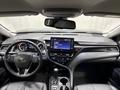 Toyota Camry Luxe 2023 года за 16 800 000 тг. в Алматы – фото 3