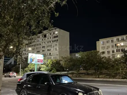 Mercedes-Benz E 430 1999 года за 5 000 000 тг. в Жанаозен – фото 8