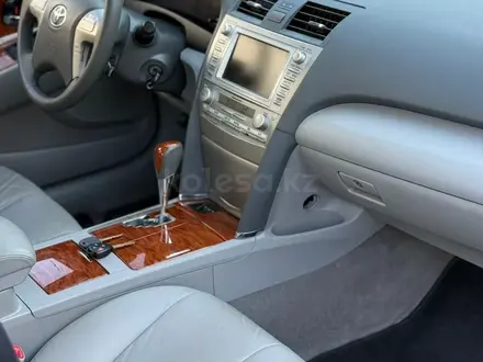 Toyota Camry 2010 года за 8 600 000 тг. в Алматы – фото 15