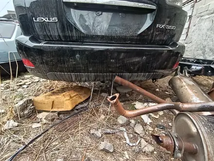 Бампер задний для Lexus RX350 за 65 000 тг. в Тараз
