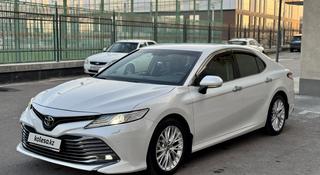 Toyota Camry 2019 года за 14 000 000 тг. в Шымкент