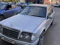 Mercedes-Benz E 200 1995 года за 850 000 тг. в Астана