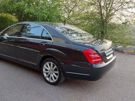 Mercedes-Benz S 350 2010 года за 11 900 000 тг. в Алматы – фото 20