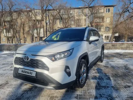 Toyota RAV4 2021 года за 16 800 000 тг. в Алматы – фото 8