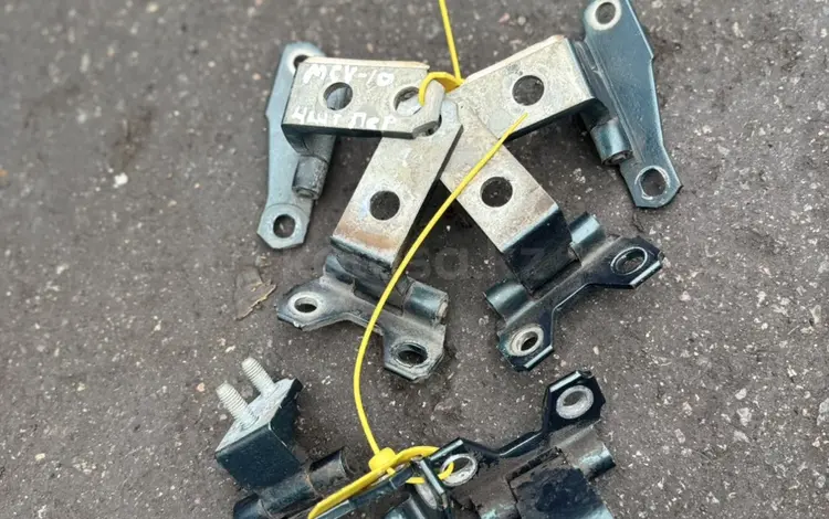 Петля Для Двери Виндом 10кузов за 5 000 тг. в Алматы