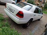 Mercedes-Benz C 200 1995 годаfor1 800 000 тг. в Усть-Каменогорск – фото 5