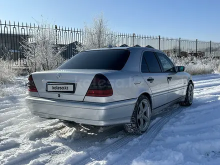 Mercedes-Benz C 240 1998 года за 3 500 000 тг. в Алматы – фото 24