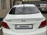 Hyundai Accent 2015 года за 5 700 000 тг. в Алматы – фото 2
