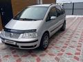 Volkswagen Sharan 2002 годаfor2 600 000 тг. в Кокшетау