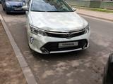 Toyota Camry 2017 годаүшін12 000 000 тг. в Уральск – фото 3