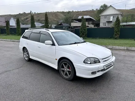 Toyota Caldina 1999 года за 2 790 000 тг. в Алматы