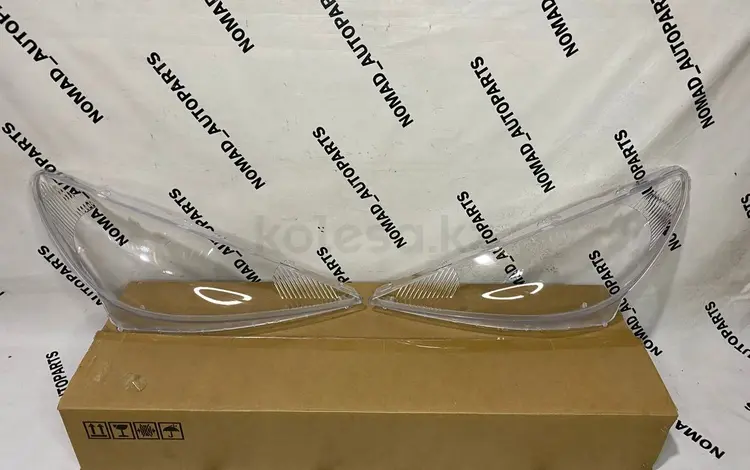 Стекло фары на Естима 1999-2006 за 22 000 тг. в Алматы