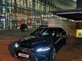 Lexus ES 250 2018 годаүшін19 800 000 тг. в Алматы