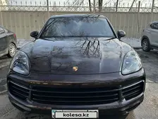 Porsche Cayenne, 2020