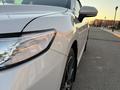 Toyota Camry 2023 года за 17 500 000 тг. в Алматы – фото 12