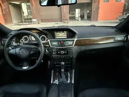 Mercedes-Benz E 200 2010 года за 8 300 000 тг. в Алматы – фото 13
